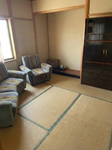 鳥取県若桜町のアパート2LDK・搬出完了し退去・リフォーム可能な状態になったゴミ屋敷片付け後の状態