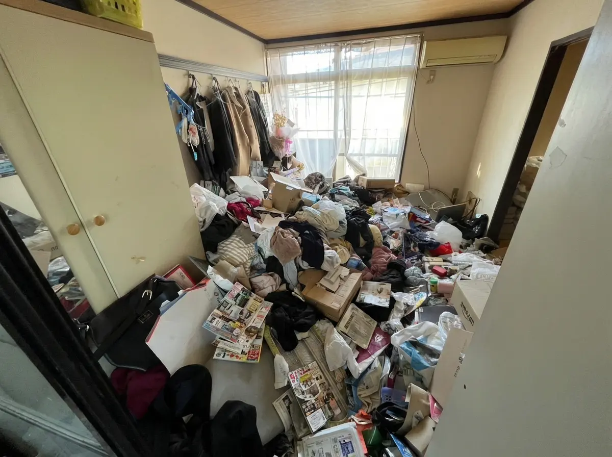 4LDK〜のゴミ屋敷片付け実績 北海道 札幌市手稲区 中心部 アパート_片付け前_35300
