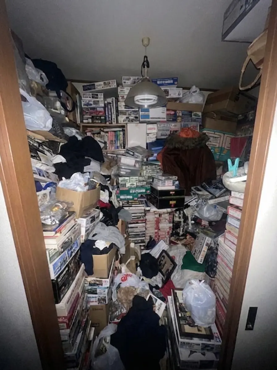 1Kのゴミ屋敷片付け実績 埼玉県 さいたま市北区 郊外 戸建て_片付け前_35102