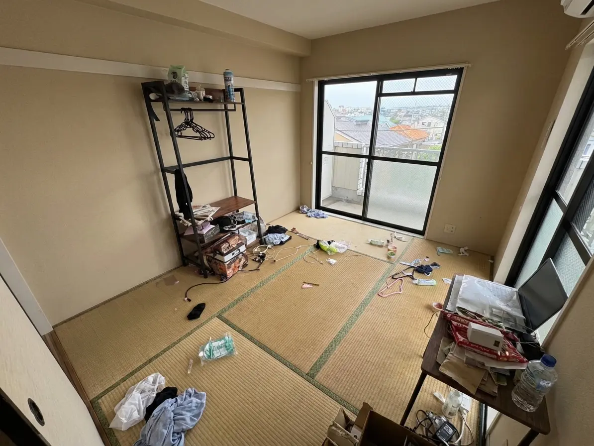 1LDKのゴミ屋敷片付け実績 埼玉県 さいたま市見沼区 旧市街 マンション_片付け前_35114