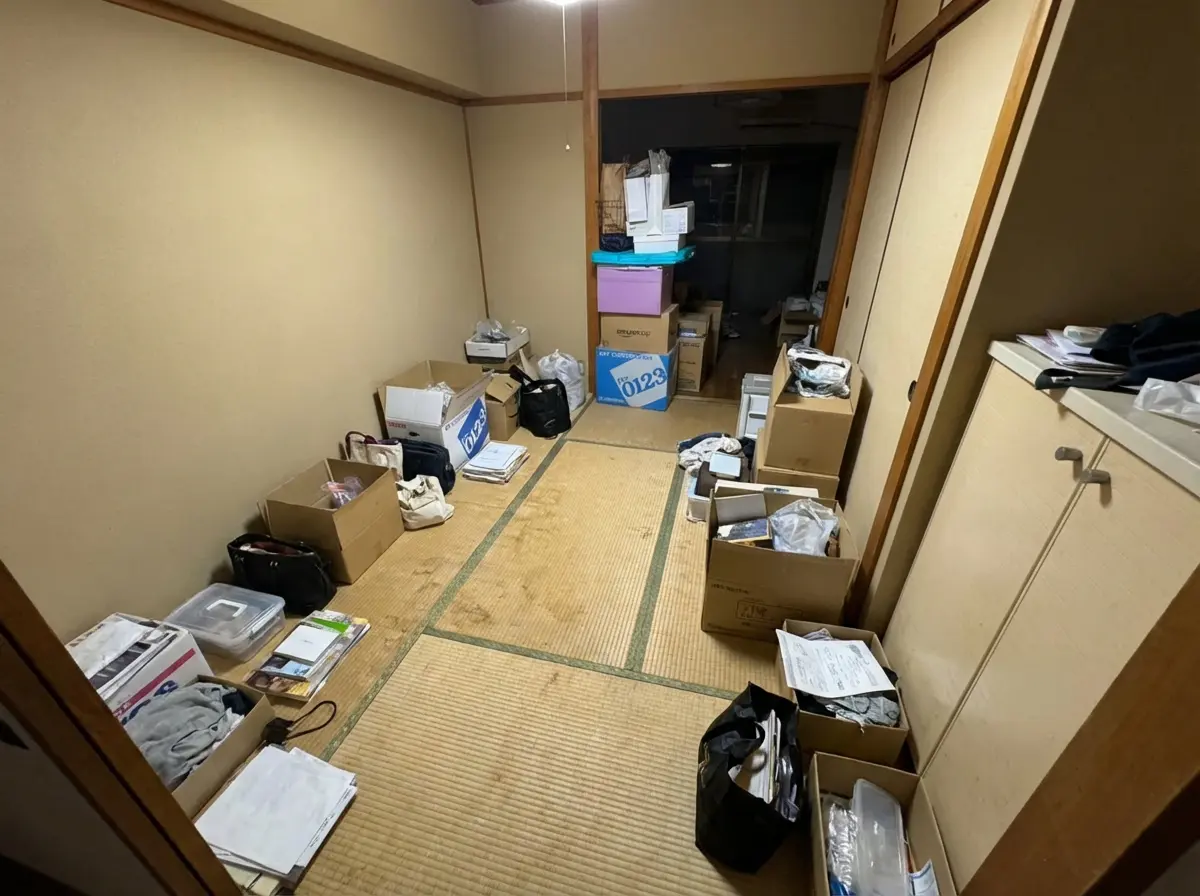 2LDKのゴミ屋敷片付け実績 広島県 広島市安芸区 商店街付近 アパート_片付け前_35177